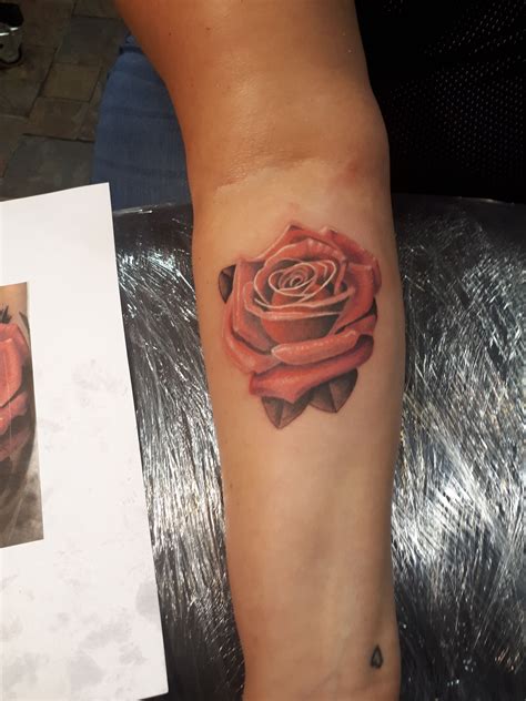 Épinglé Sur Rose Tattoo Rózsa Tetoválás By Westend Tattoo And