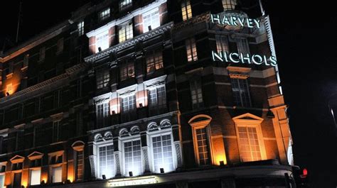 The History Of Harvey Nichols In 1 Minute