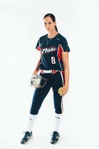 We would like to show you a description here but the site won't allow us. Cat Osterman Bio: Age, Height, Net Worth, Husband ...