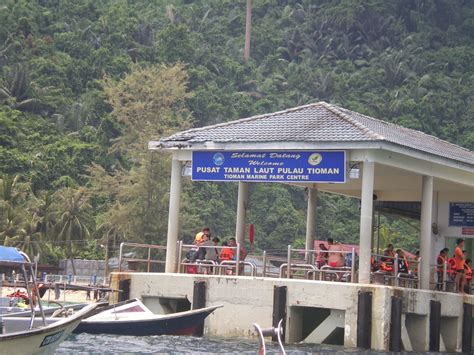 Ianya terletak sejauh 32km dari pantai barat negeri pahang dan berukuran 20km panjang serta 12km lebar. Journey of my life.: BERCUTI KE PULAU TIOMAN