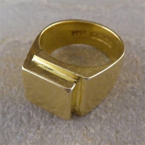 Vintage Mens Heavy Square Signet Ring In 18 Carat Yellow Gold At