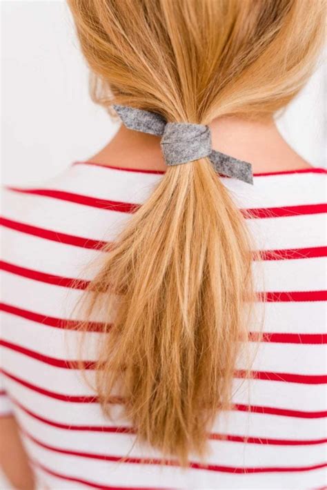 Pony Up How To Create An Effortless Ponytail In 3 Minutes With A