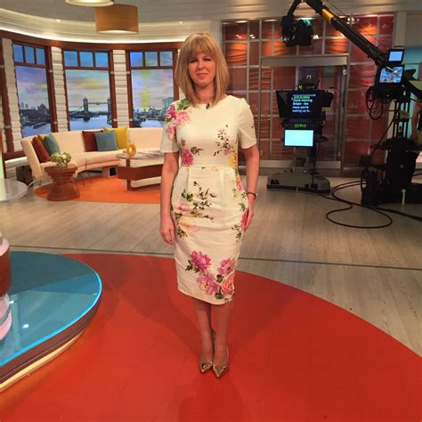 Pin By Chloe D On Kate Garraway Dresses For Work Fashion Dresses