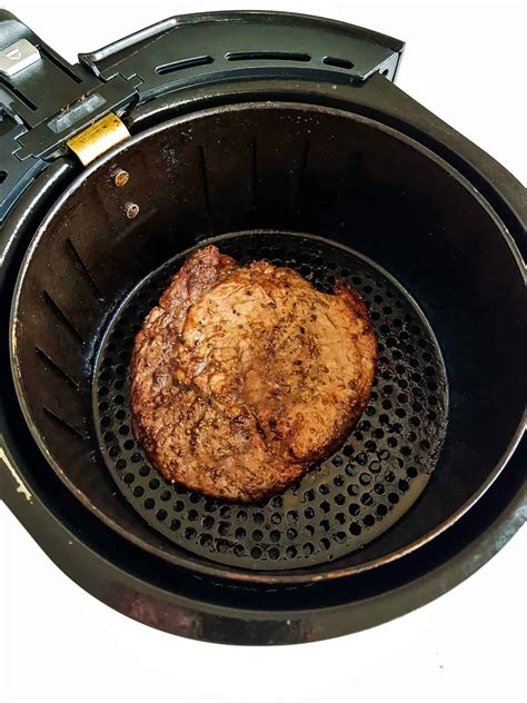 The pedantic criticism of appliances with devoted followings is not something i consider worthwhile. Air Fryer Steak | Hint of Healthy