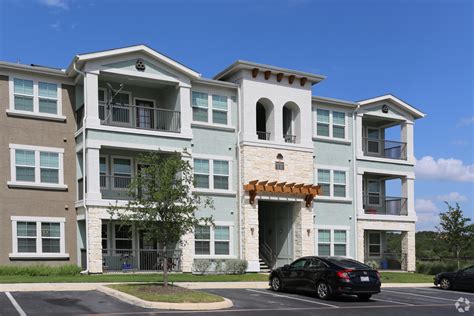 Offering spacious one, two, and three bedroom apartment homes, judson pointe is a step above the rest. Wiregrass at Stone Oak Apartments - San Antonio, TX ...