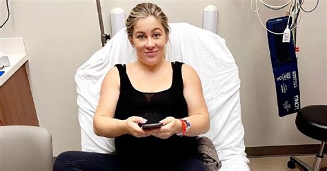 Pregnant Shawn Johnson Goes To Emergency Room With Broken Toe Usweekly