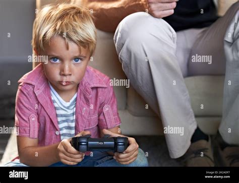 Two Boys Playing A Video Game Hi Res Stock Photography And Images Alamy