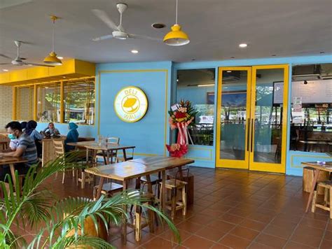 Plot 19222, zone 3 building, manda hill mall corner great east & manchichi road, lusaka po box 36187, lusaka, zambia. Deli Wau - CITTA Mall