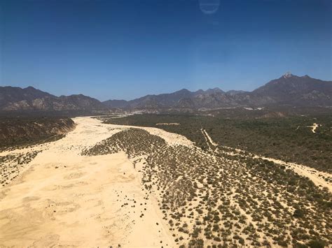 As an executive platinum member i figured an upgrade with a companion would be a near guarantee, given that the cabin was wide open when we booked, and managua isn't a particularly premium market, to put it mildly. American Airlines Main Cabin Extra 737-800 Review ...