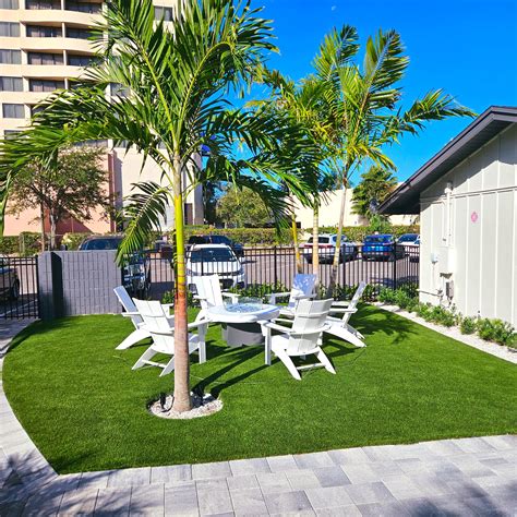 Tampa, FL Apartment Amenities | WestShore Apartments/Embassy Apartments