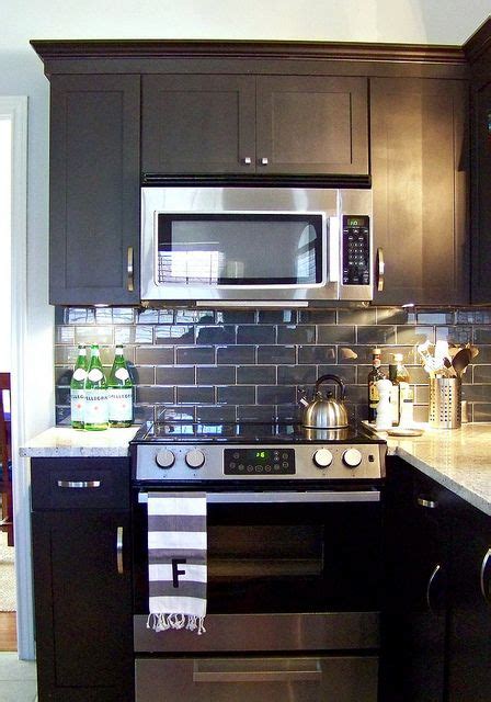 20 Grey Subway Tile Backsplash With Dark Cabinets Pimphomee