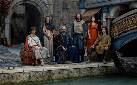 1680x1050 Resolution LODR The Rings of Power Family Portrait 1680x1050