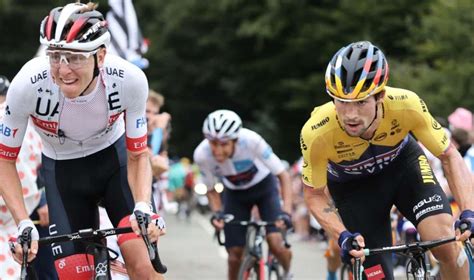 El esloveno, con su victoria el pasado domingo en la vuelta a españa, supera en el último momento a su compatriota y ganador del tour de francia, tadej pogacar. La Slovénie au pouvoir | Chronique du Vélo