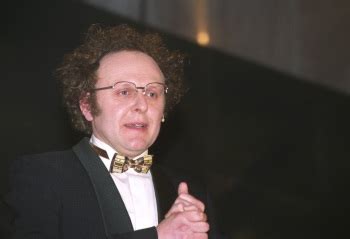 Jaroslav dušek, chodí rád bos a téměř třicet let nebere žádné léky. Jaroslav Dušek: Byl jsem vážné dítě - iDNES.cz