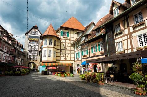 Km 48 persimpangan bertingkat, lebuhraya karak, bukit tinggi, pahang. Entrance Of Colmar Tropicale, Malaysia Stock Image - Image ...