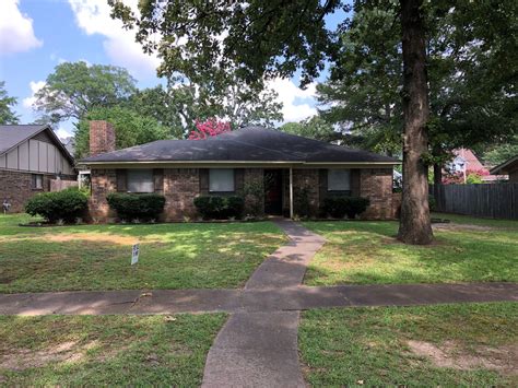 2222 Laurel St, Texarkana, AR 71854 | Trulia