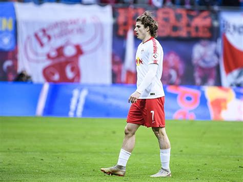 Check spelling or type a new query. Sabitzer relativiert nach Gespräch mit Rangnick seine ...