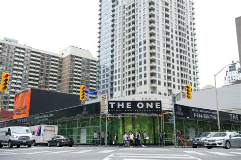 Canadas Tallest Condo Tower 1 Bloor West Set To Rise In Toronto