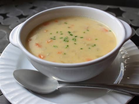 We found that foodwishes.com is poorly 'socialized' in respect to any social network. Food Wishes Video Recipes: Ham and Potato Soup - Tuberlicious!