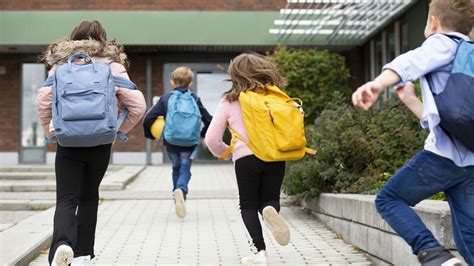 Rythmes Scolaires Quoi Le Calendrier Va T Il Ressembler