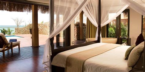 Romantic Bedroom ideas for married couples | Home Design