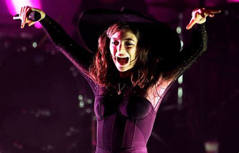 Lorde Turns Carly Rae Jepsen S Run Away With Me Into A Spooky Spell Paper Magazine