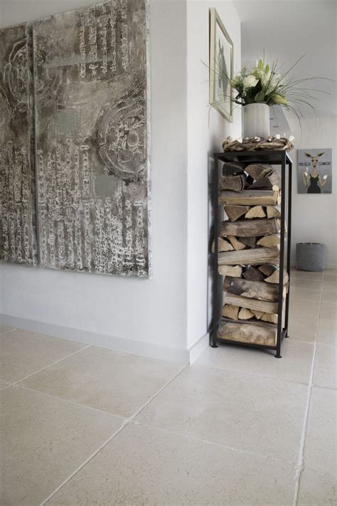 Januar 2004 in kraft ist, ist generell auch die am häufigsten angewandte methode der wohnraumberechnung. Kalksteinfliesen Galala getrommelt ~ Crafted Stone in 2020 ...