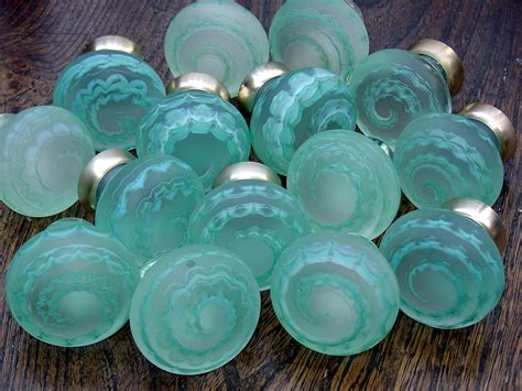Bring a little caribbean flare into your own project with this knob, and be inspired yourself to set off on wondrous adventures. Sea glass door knobs - Door Knobs
