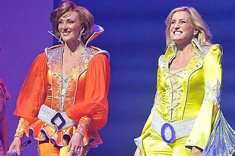 Mamma Mia Stars Wear Out 121 Bras Dancing To Abba Daily Star
