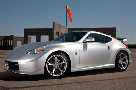 2012 Nissan 370z Review And Ratings Edmunds