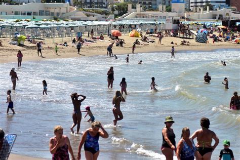 El pronostico del tiempo en mar del plata para la semana que nos acompaña a terminar el mes de agosto y comenzar con una temperatura de unos 10 nuevamente podemos advertir que el tiempo extendido en mar del plata nos indica que lejos se encuentran las posibilidades de lluvias que no nos. Pronostican buen tiempo para el fin de semana y un día con ...