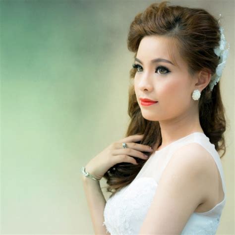 Hai Câu Hỏi Single By Lyna Thuy Linh Spotify