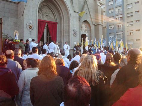 COSAS DE TEOLOGÍA: CARÁCTER ECLESIAL DE LA FE