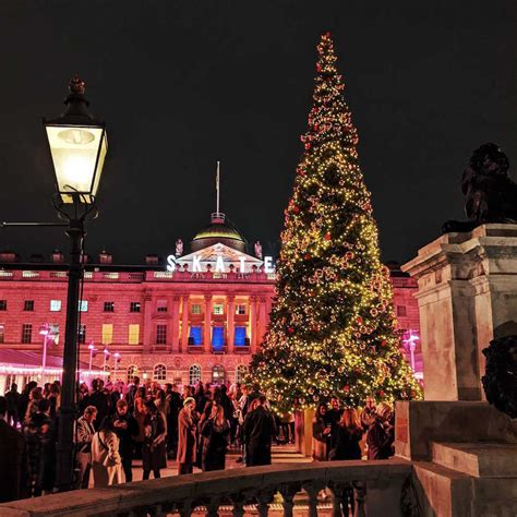 Fantastically Festive Photos Of Londons Christmas Trees 2021 Londonist