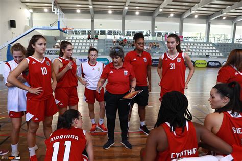 Liga nos (portugal) tabelas, resultados e estatísticas da última temporada. Os melhores jogos da Liga Feminina 2019/20