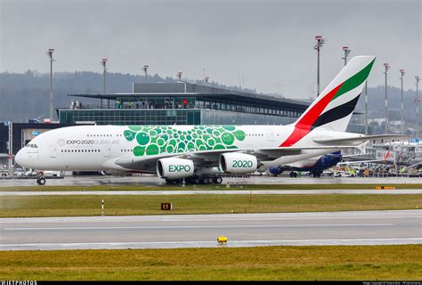 A6 Eoj Airbus A380 861 Emirates Airbus A380 Boeing Gulfstream