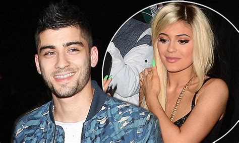 Zayn Malik Parties At Kylie Jenners 18th Birthday Bash Daily Mail Online