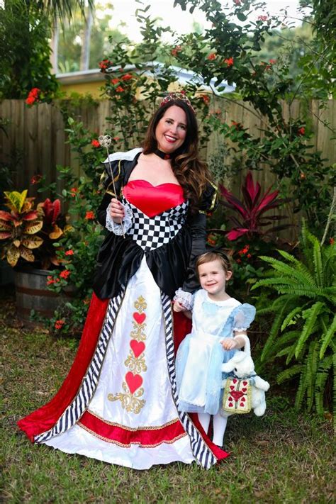 There are more than a few options that won't leave your daughter rolling her eyes, but rather. 10 Adorable and Memorable Mother and Daughter Costumes for ...