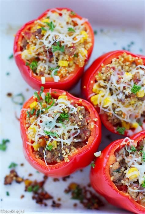 Easy Quinoa Stuffed Bell Peppers