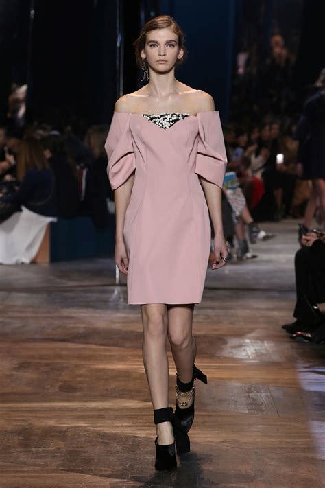 Women, with their intuitive instinct, understood that i dreamed not only of making them more beautiful, but happier too. christian dior linkin.bio/dior. Dior Spring/Summer 2016 Haute Couture Collection - Fashion ...