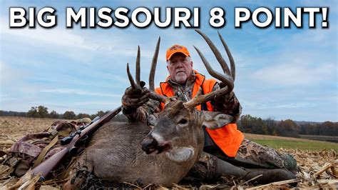 Giant Missouri 8 Pointer Rut Hunting Action Whitetail Properties