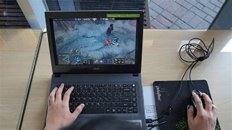 Daftar rekomendasi dan harga laptop core i7. 10 Laptop Intel Core i7 yang Harganya Mulai Dari 7 Jutaan