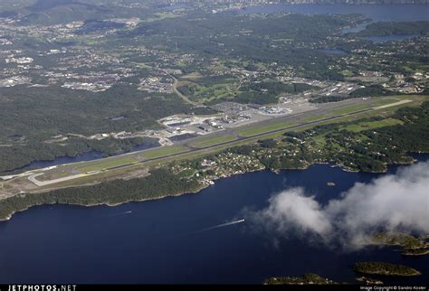 Aeropuerto De Bergen Flesland Megaconstrucciones Extreme Engineering