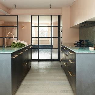 I see you stained cabinets and i must say, i'm crushing hard. 75 Beautiful Kitchen with Green Worktops Ideas & Designs ...