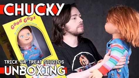 Chucky Good Guy Prop Doll Trick Or Treat Studios Tots Unboxing And