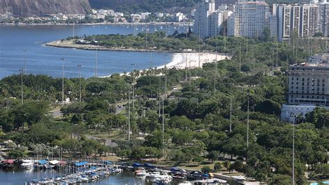Rezervasyonu online yapın, otelde ödeyin. Fotos: Aterro do Flamengo (RJ) tem onda de assaltos e ...