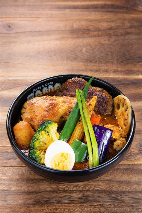 9.the processed vegetables (to taste crisp green peppers, lotus root except), 10.after the stew is soft, you can add the curry. Kee Hua Chee Live!: HOKKAIDO'S FAMOUS SOUP CURRY NOW ...