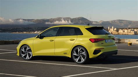 We take the hassle and haggle out of car buying by finding you great deals from local and national dealers. Audi S3 Sportback und S3 Limousine (2020): S geht los