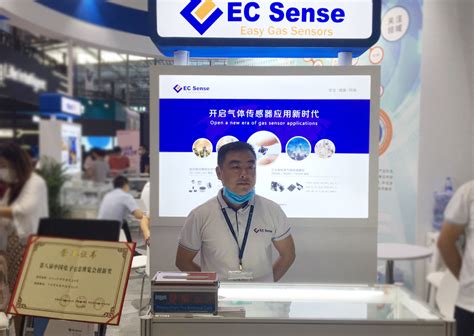 Remember to always take time to test the smoke and carbon monoxide detectors system and don't just brush it off. EC Sense GmbH