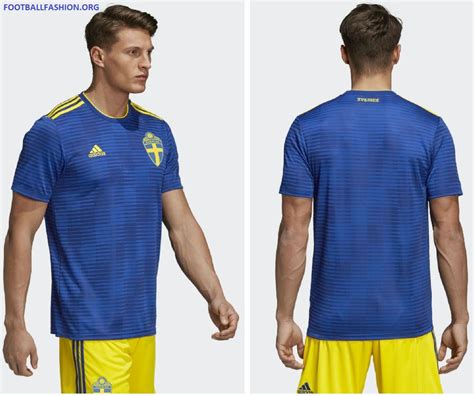 The elements are clear in the use of a blue, red and white graphic print on the sleeves, with the different colors representing water, lava and ice respectively. Sweden 2018 World Cup adidas Away Kit - FOOTBALL FASHION.ORG